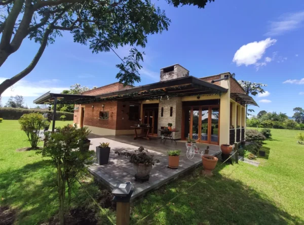 Casa camprestre - Llano grande Antioquia