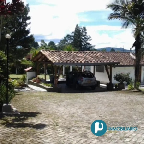 Descubre la Vivienda Campestre en El Yarumo, La Ceja, Antioquia - Image 2